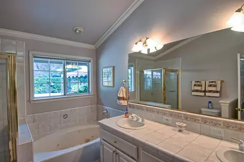 2578 Eastbrook Dr, Redding, CA 96002 photo 19