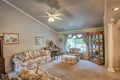 2578 Eastbrook Dr, Redding, CA 96002 photo 5