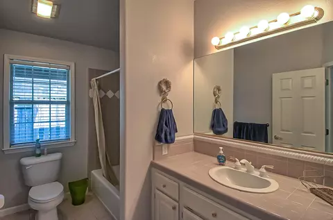 2578 Eastbrook Dr, Redding, CA 96002 photo 15