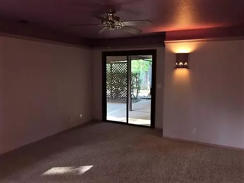 1569 Arroyo Manor Dr, Redding, CA 96003 photo 11