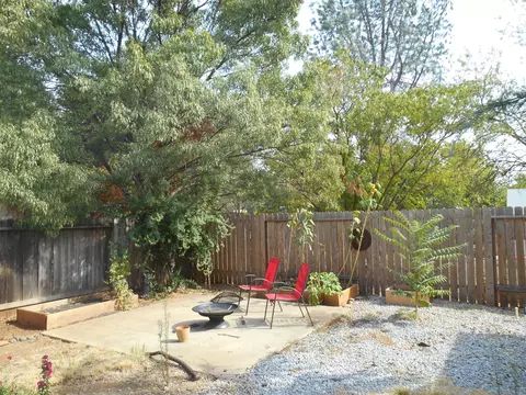 2165 Butte St, Redding, CA 96001 photo 8