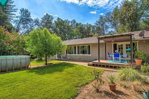 8471 Ranchette Dr, Redding, CA 96001 photo 31