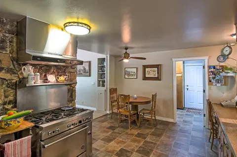 8471 Ranchette Dr, Redding, CA 96001 photo 13