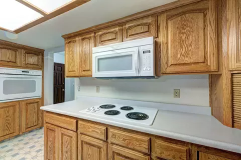 4138 Jasper Way, Redding, CA 96001 photo 11