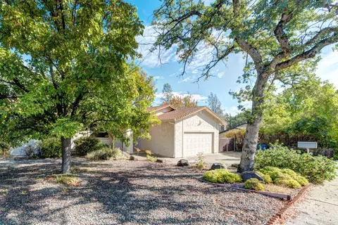 4138 Jasper Way, Redding, CA 96001 photo 3