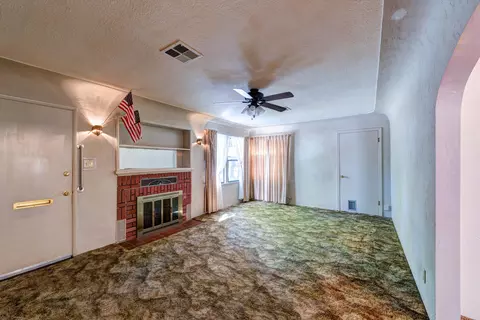 1746 Garden Ave, Redding, CA 96001 photo 5