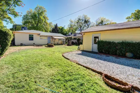 1746 Garden Ave, Redding, CA 96001 photo 20