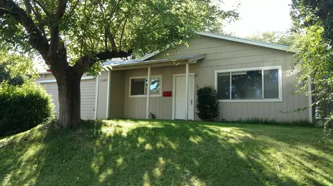 1340 Hemlock Ave, Anderson, CA 96007 photo 1