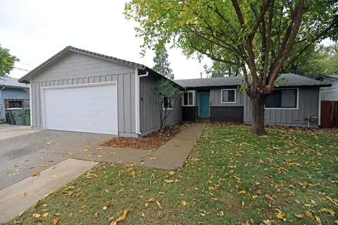 2365 Jonquil Way, Redding, CA 96002 photo 1