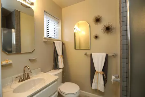 2365 Jonquil Way, Redding, CA 96002 photo 10