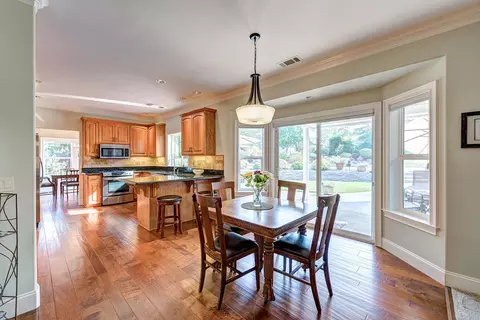 3453 Forest Hills Ct, Redding, CA 96002 photo 12