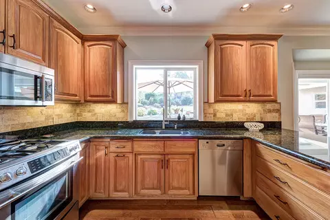 3453 Forest Hills Ct, Redding, CA 96002 photo 9