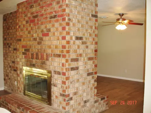 4370 Emily Way, Redding, CA 96001 photo 9