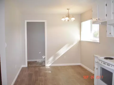 4370 Emily Way, Redding, CA 96001 photo 7