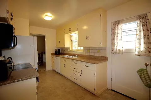 2256 Washington Ave, Redding, CA 96001 photo 7