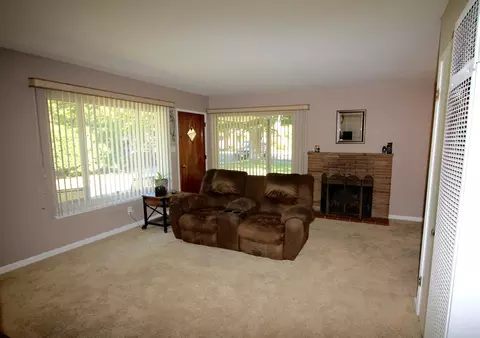 2256 Washington Ave, Redding, CA 96001 photo 3