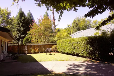 2256 Washington Ave, Redding, CA 96001 photo 17