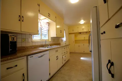 2256 Washington Ave, Redding, CA 96001 photo 8
