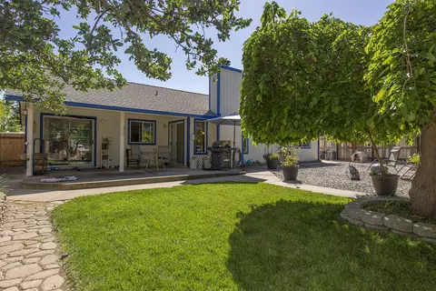 3342 Auburn Dr, Redding, CA 96001 photo 19