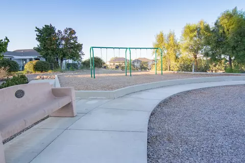 984 Montcrest Dr, Redding, CA 96003 photo 23
