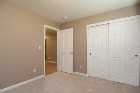 984 Montcrest Dr, Redding, CA 96003 photo 13