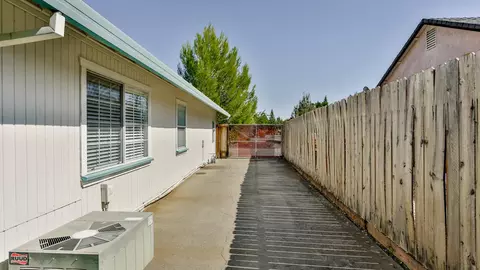 2240 Oconner Ave, Redding, CA 96001 photo 24