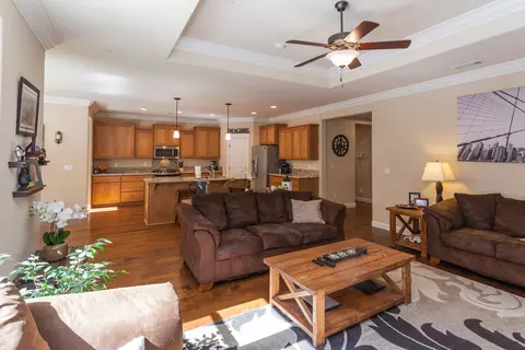 5544 Lexi Ln, Redding, CA 96001 photo 8