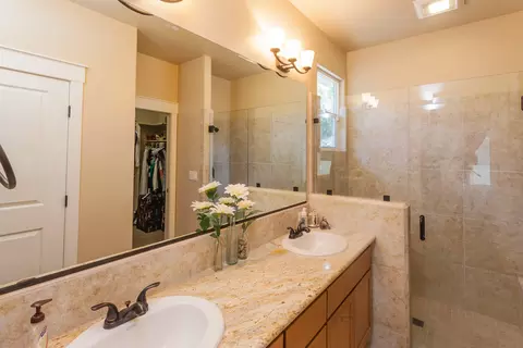 5544 Lexi Ln, Redding, CA 96001 photo 27