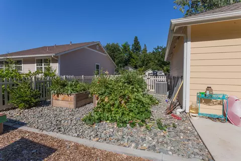 5544 Lexi Ln, Redding, CA 96001 photo 34