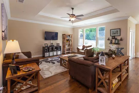 5544 Lexi Ln, Redding, CA 96001 photo 6