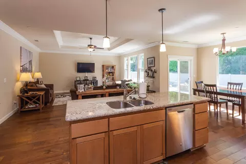 5544 Lexi Ln, Redding, CA 96001 photo 12