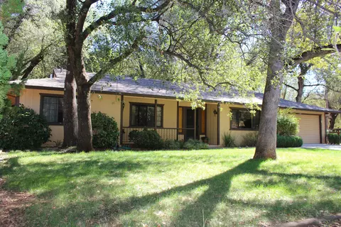 11129 Old Oregon, Redding, CA 96003 photo 1