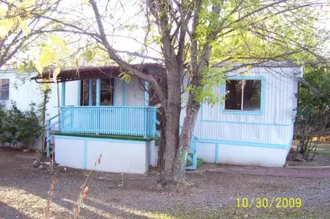 1155 Yogi Ct, Redding, CA 96003 photo 2