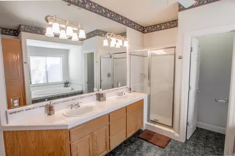 1580 Spanish Bay Dr, Redding, CA 96003 photo 19