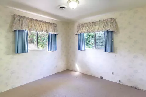 668 Delta St, Redding, CA 96003 photo 13