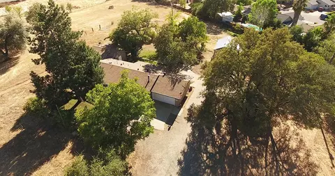 11278 Quartz Hill Rd, Redding, CA 96003 photo 4