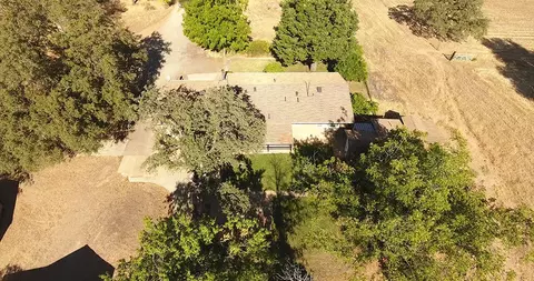 11278 Quartz Hill Rd, Redding, CA 96003 photo 5