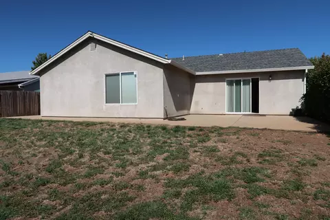 1069 Monterra Ln, Redding, CA 96002 photo 18