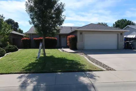 1069 Monterra Ln, Redding, CA 96002 photo 1