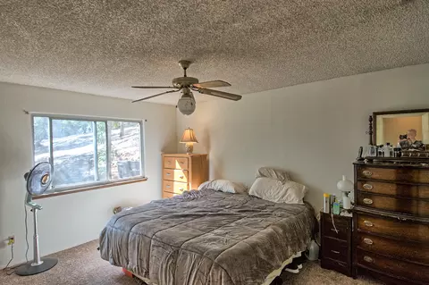 9668 Swasey Dr, Redding, CA 96001 photo 15