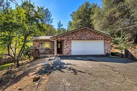 9668 Swasey Dr, Redding, CA 96001 photo 3
