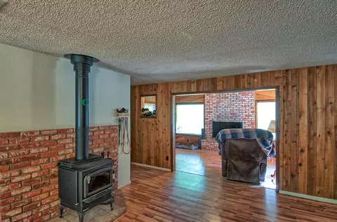 9668 Swasey Dr, Redding, CA 96001 photo 14