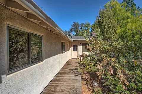 9668 Swasey Dr, Redding, CA 96001 photo 31