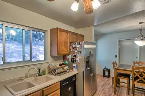 9668 Swasey Dr, Redding, CA 96001 photo 13