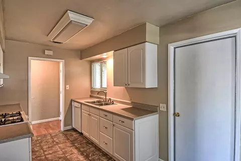 6463 El Camino Dr, Redding, CA 96001 photo 5