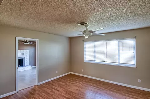 6463 El Camino Dr, Redding, CA 96001 photo 3
