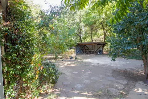 1617 Benton Dr, Redding, CA 96003 photo 14