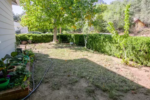 1617 Benton Dr, Redding, CA 96003 photo 17