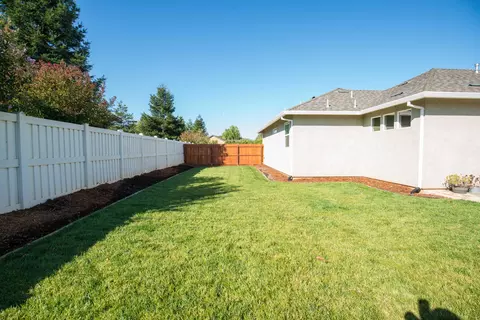 2331 Marlene Ave, Redding, CA 96002 photo 34