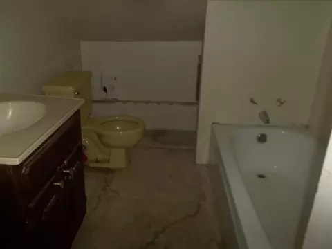 374 Main, Weed, CA 96094 photo 12